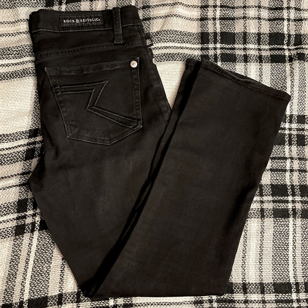 Rock & Republic crop jeans. Black, size 8.